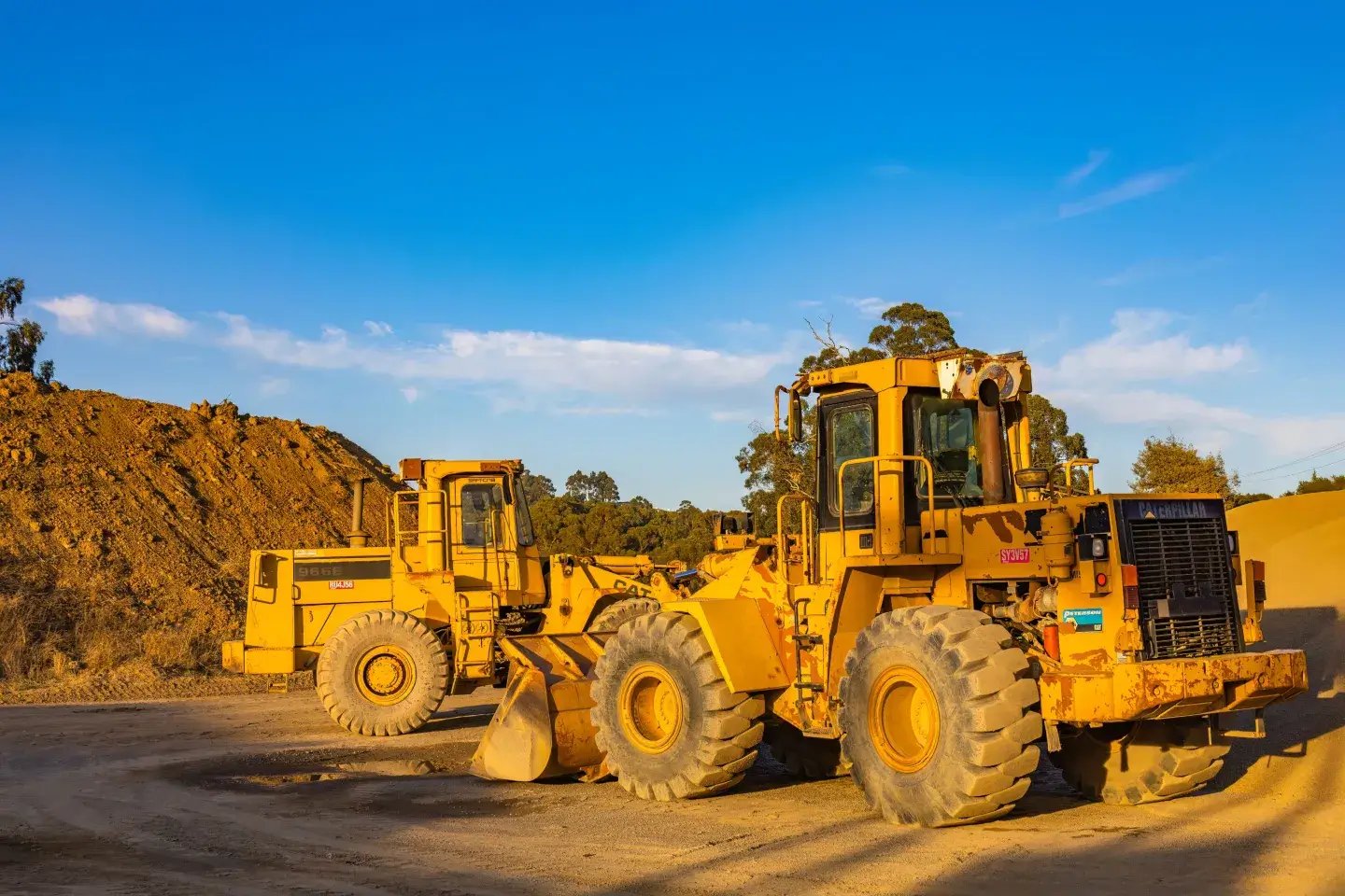 Heavy Machinery Loader